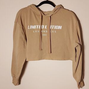 Forever21 cropped hoodie sz. M